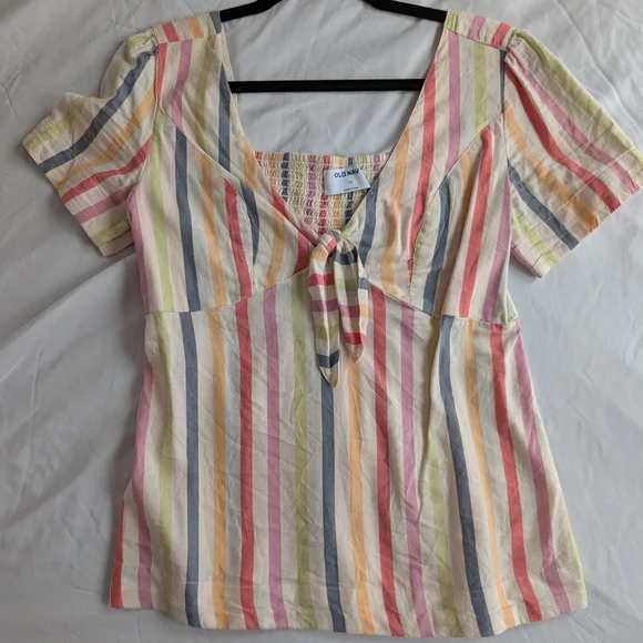 Old Navy | Loft | Womens Tops | Blouses Tank Tops | Floral | Stripes | Beach - Picture 4 of 9